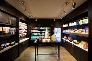 Snack bar