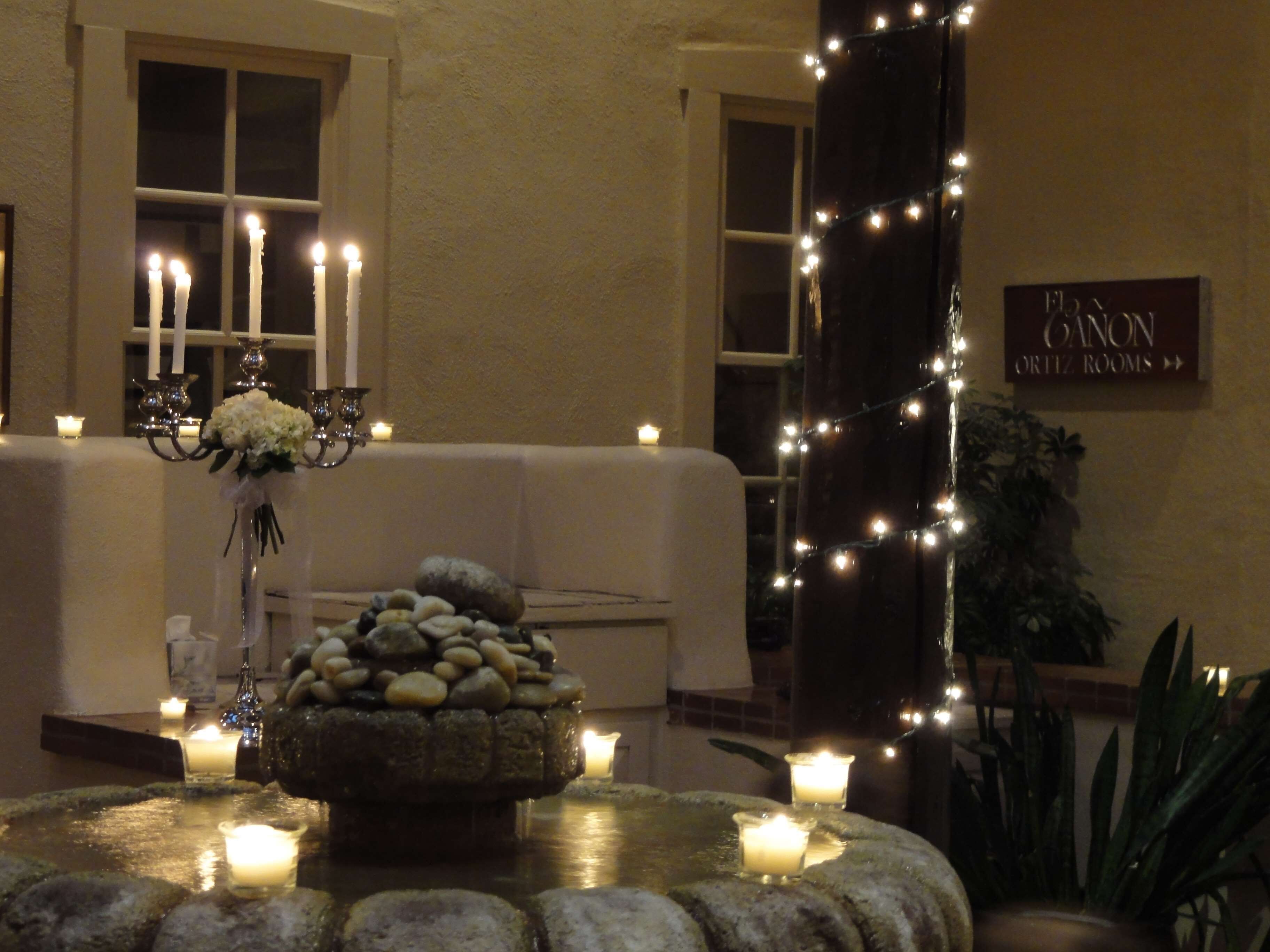 breakfast, lunch and dinner served