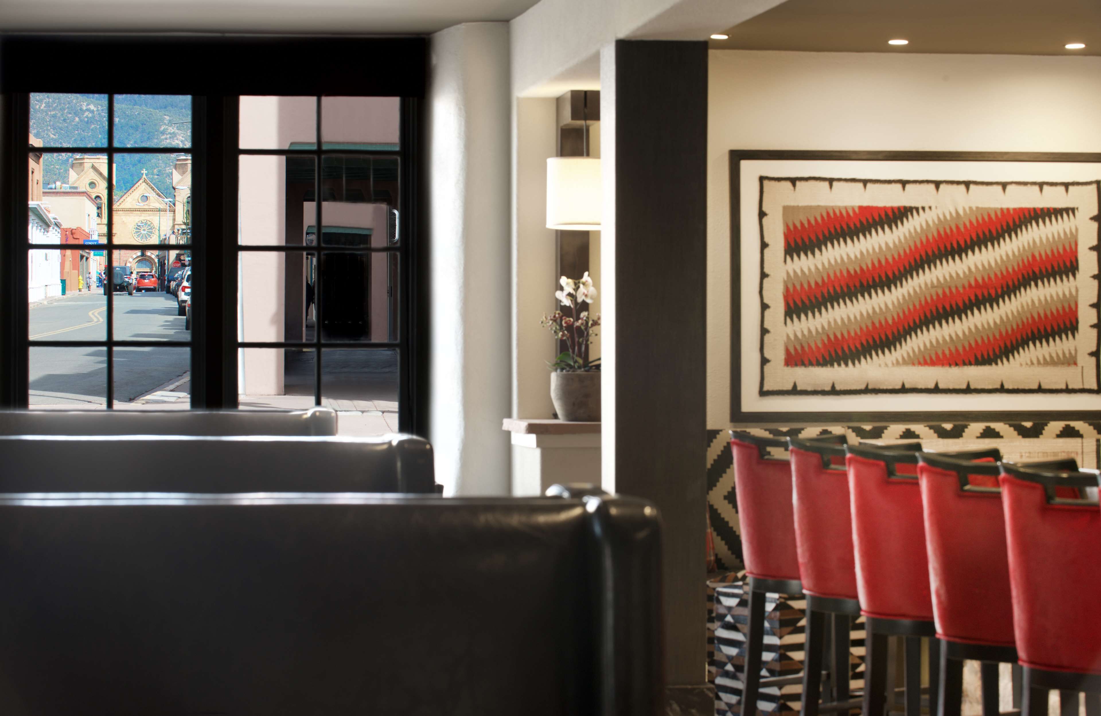 breakfast, lunch and dinner served