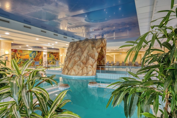 3 indoor pools, seasonal outdoor pool, pool umbrellas, pool loungers