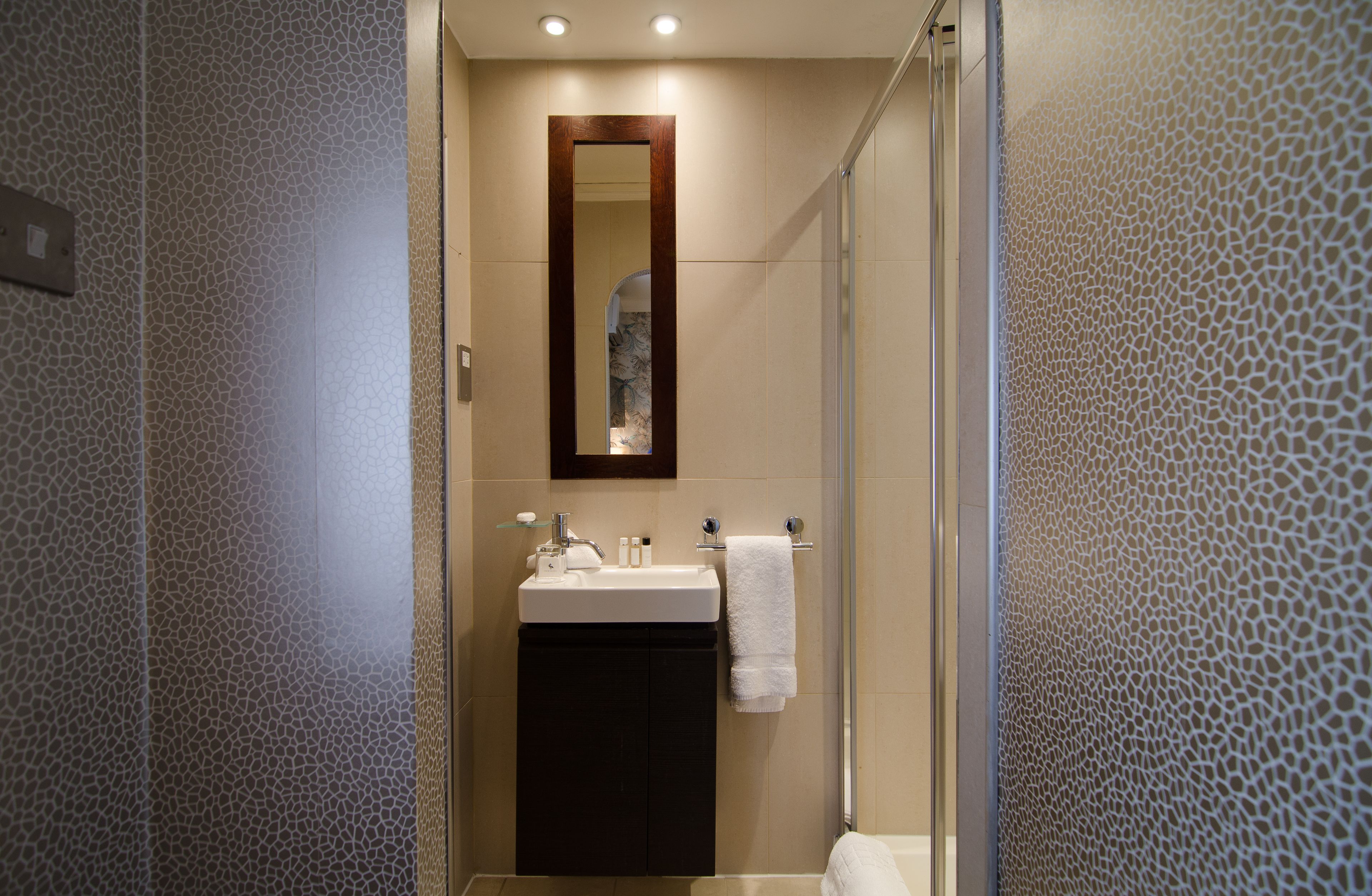 single room | bathroom sink