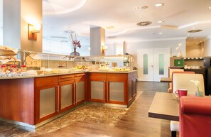 Daily buffet breakfast (EUR 17 per person)