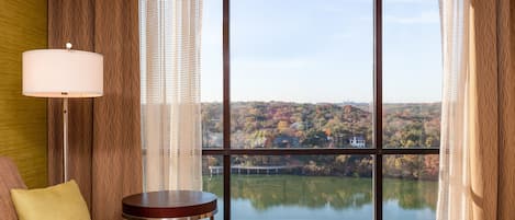 Premium Room, 1 King Bed (Top Floor) | In-room safe, desk, iron/ironing board, free cribs/infant beds