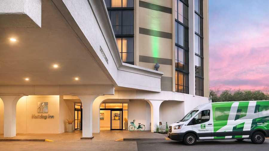 Holiday Inn Austin -Town Lake by IHG