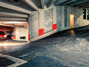 Valet parking (surcharge) (28 per night)