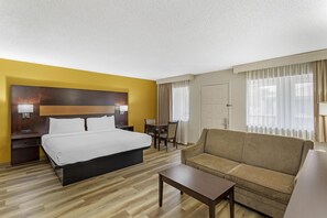 Suite, 1 King Bed, Non Smoking, Refrigerator & Microwave (with Sofabed)