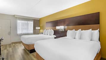 Bureau, rideaux occultants, chambres insonorisées