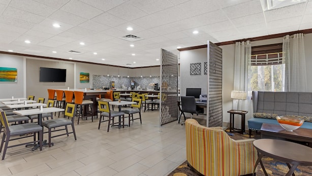 Lobby - Best Western Inn Of Palatka (East Palatka)