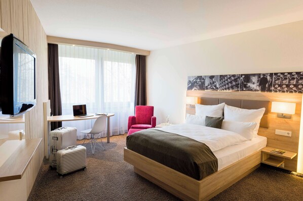 Premium Room, 1 Queen Bed, Park View