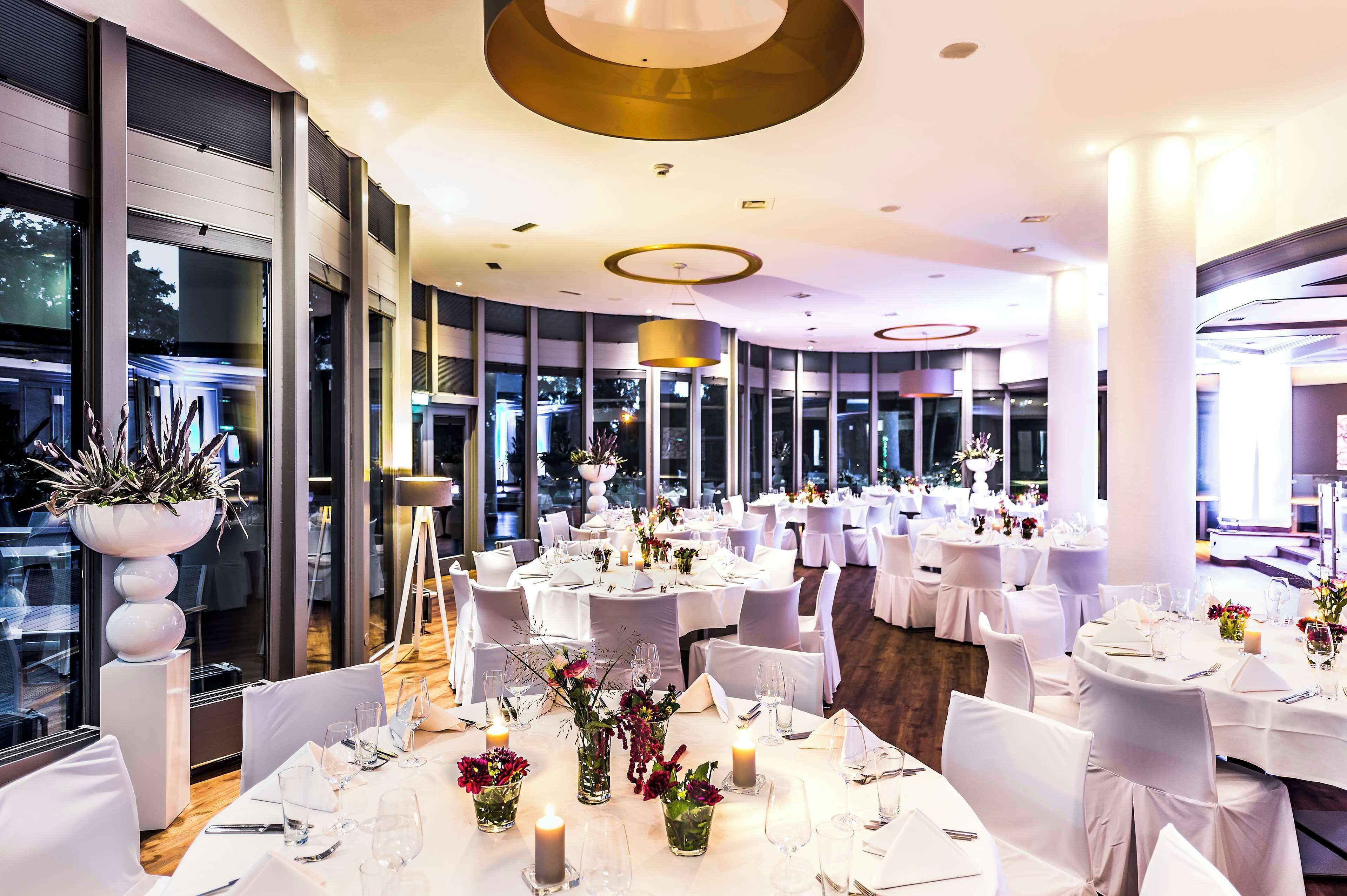 2 Restaurants; Frühstück, Mittagessen und Abendessen werden serviert