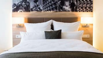 Premium bedding, in-room safe, desk, blackout drapes