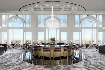 Reception area at The Westin New Orleans