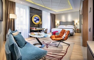 Deluxe Room with Double Bed or Two Single Beds and Wellness Area Access | Minibar, in-room safe, desk, soundproofing
