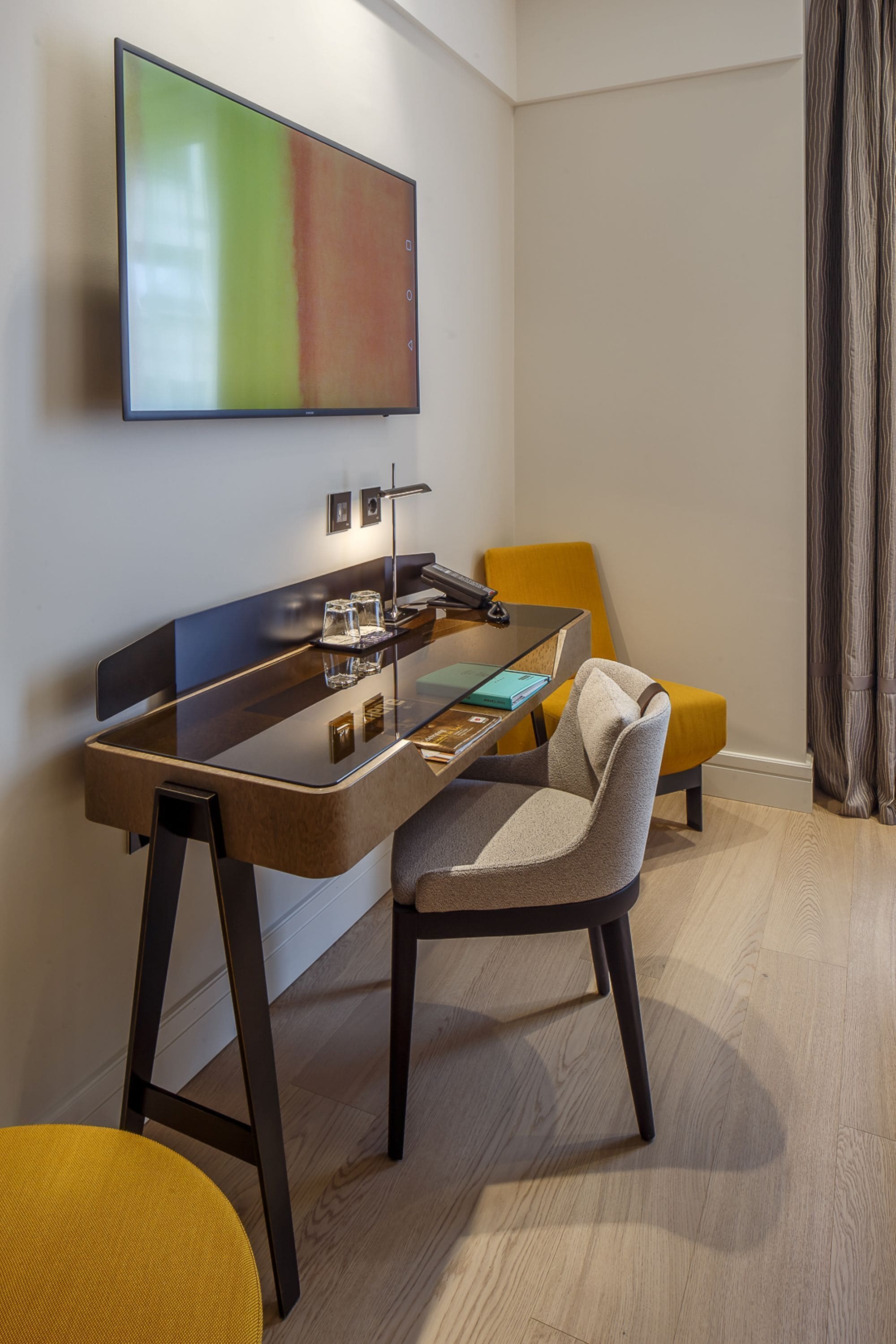 premium double or twin room | 1 bedroom, minibar, in-room safe, desk