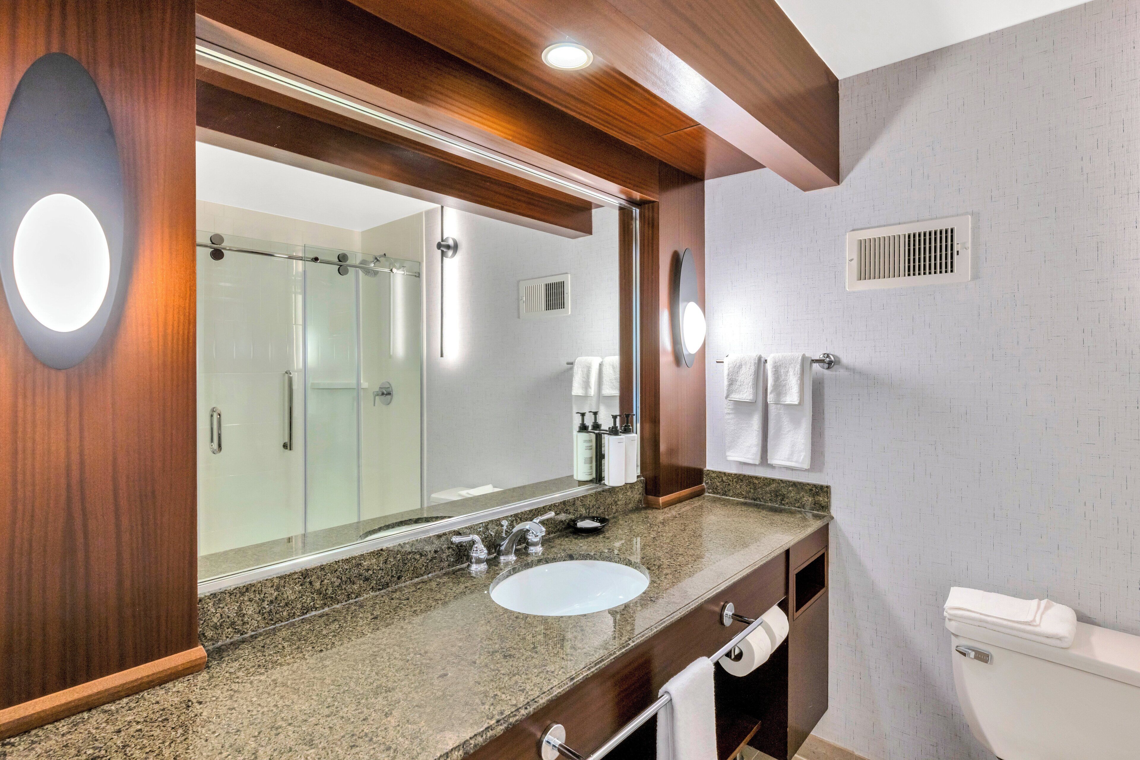 Photo - Crowne Plaza Hotel Foster City-San Mateo by IHG