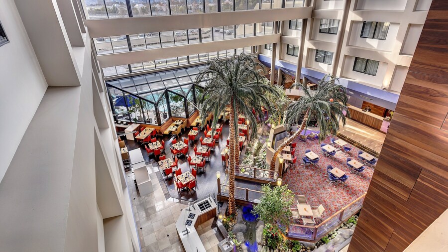 Crowne Plaza Hotel Foster City - San Mateo by IHG