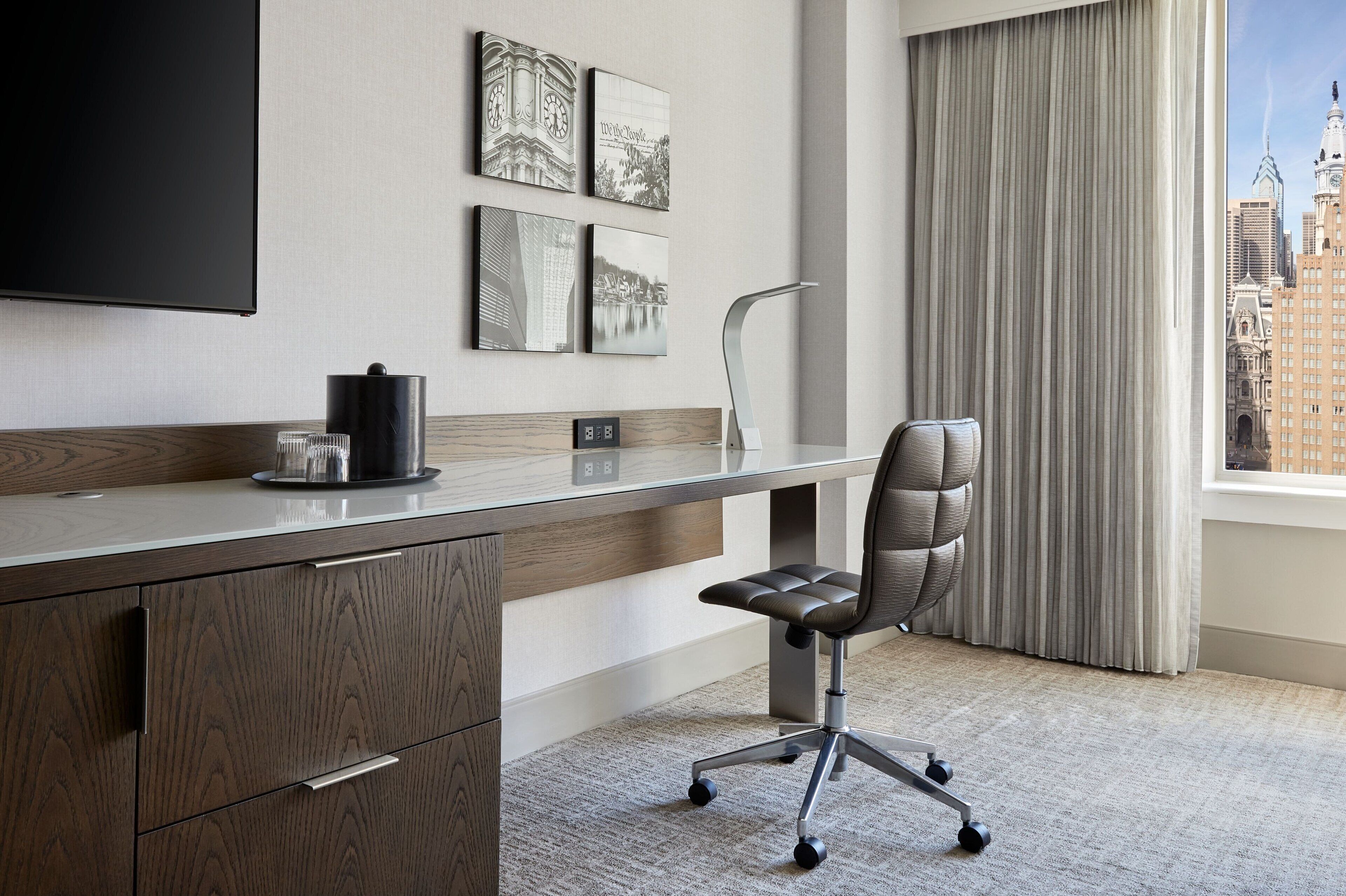 1 bedroom, premium bedding, pillow-top beds, in-room safe