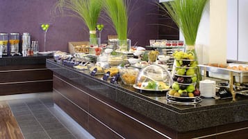 Breakfast, lunch, dinner served; international cuisine