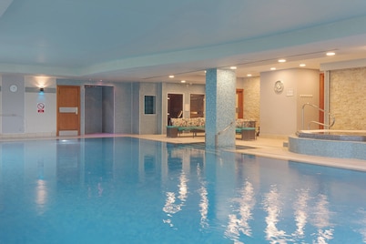 Delta Hotels by Marriott Cheltenham Chase