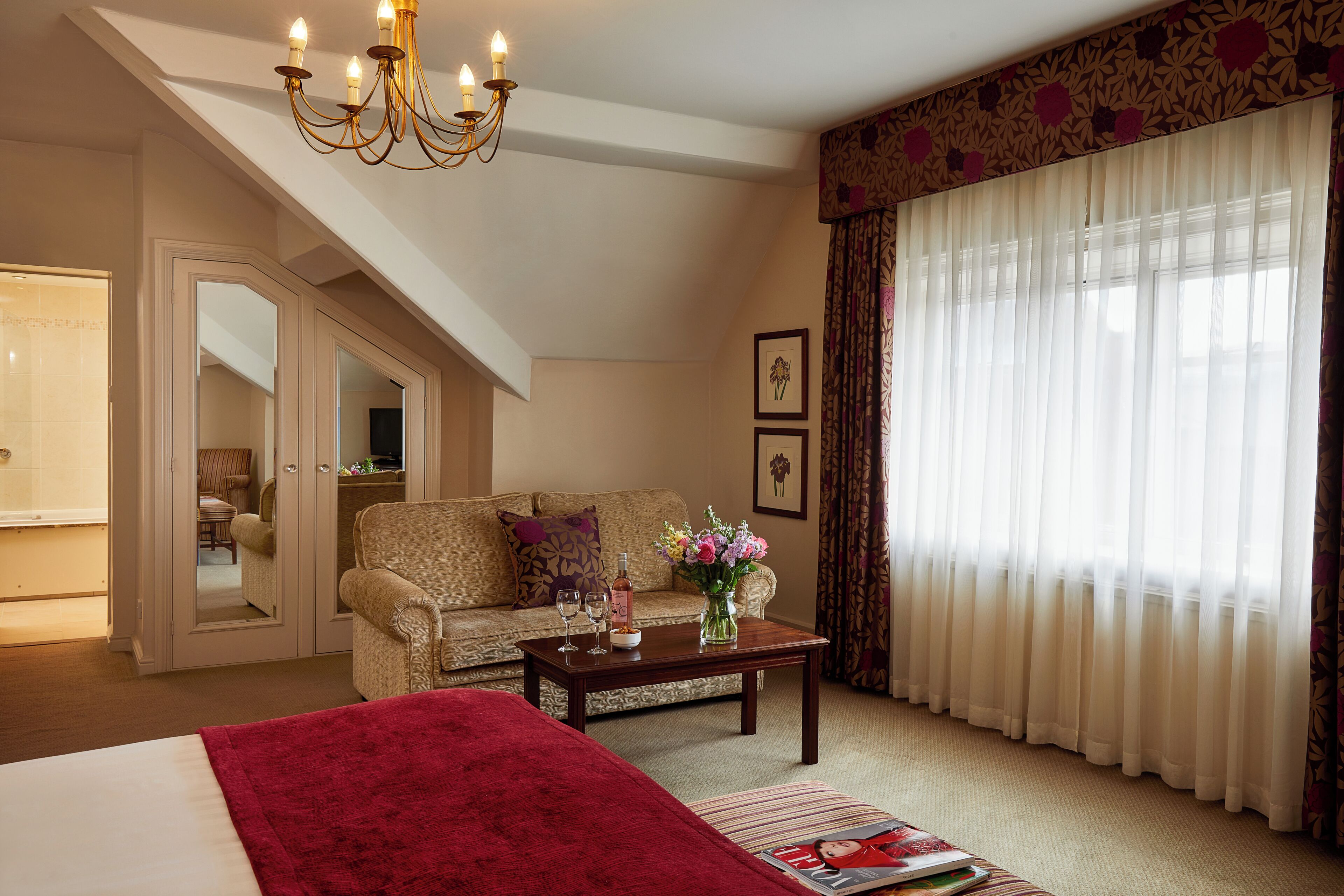 Photo - Macdonald New Blossoms Hotel, Chester