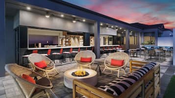 Bar lounge
