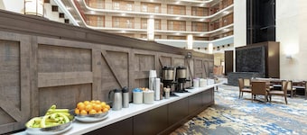 Embassy Suites by Hilton Tulsa I-44