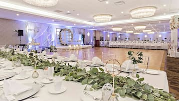 Indoor wedding