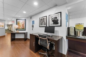 Business centre - Sleep Inn State College near Penn State  (State College)