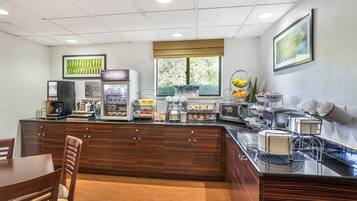 Free daily full breakfast