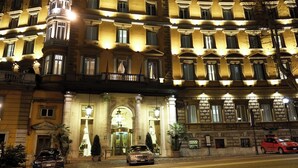 Exterior - Hotel Majestic Roma (Rome)