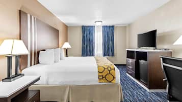 Deluxe Room, 1 King Bed, Non Smoking (Upgraded) | 1 bedroom, individually decorated, individually furnished, desk