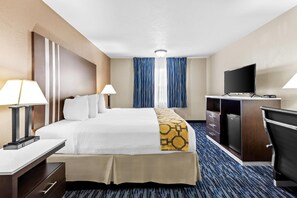 Deluxe Room, 1 King Bed, Non Smoking (Upgraded) | Individually decorated, individually furnished, desk, laptop workspace - Baymont by Wyndham Port Arthur/Groves Area (Port Arthur)