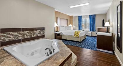 Baymont by Wyndham Port Arthur/Groves Area