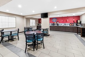 Free daily on-the-go breakfast - Baymont by Wyndham Port Arthur/Groves Area (Port Arthur)