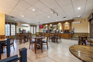 Café da manhã continental grátis todos os dias