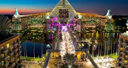 Walt Disney World Swan