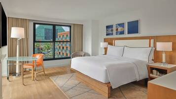 Habitación tradicional, 1 cama de matrimonio grande, vistas al complejo turístico | Ropa de cama de alta calidad y edredones de plumas