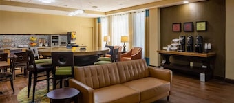 Park Inn by Radisson, Columbus State University Area