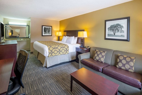 Baymont by Wyndham Columbus GA