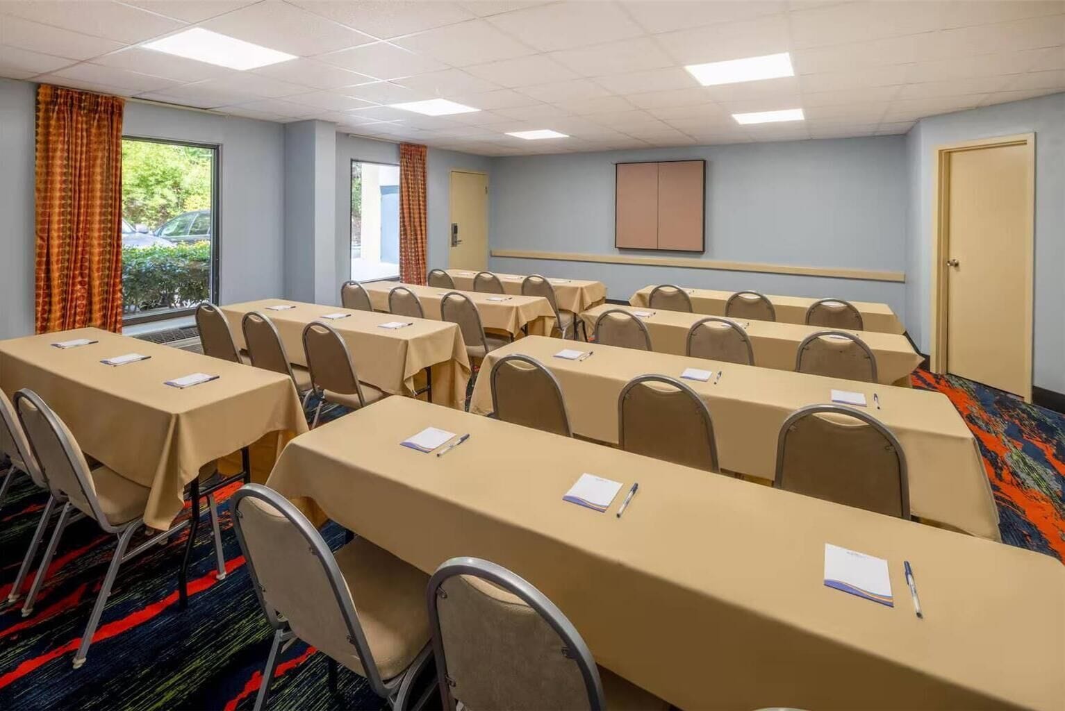 Meeting facility