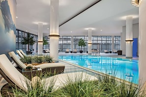 Sauna, hot tub, steam room, deep-tissue massages, Swedish massages