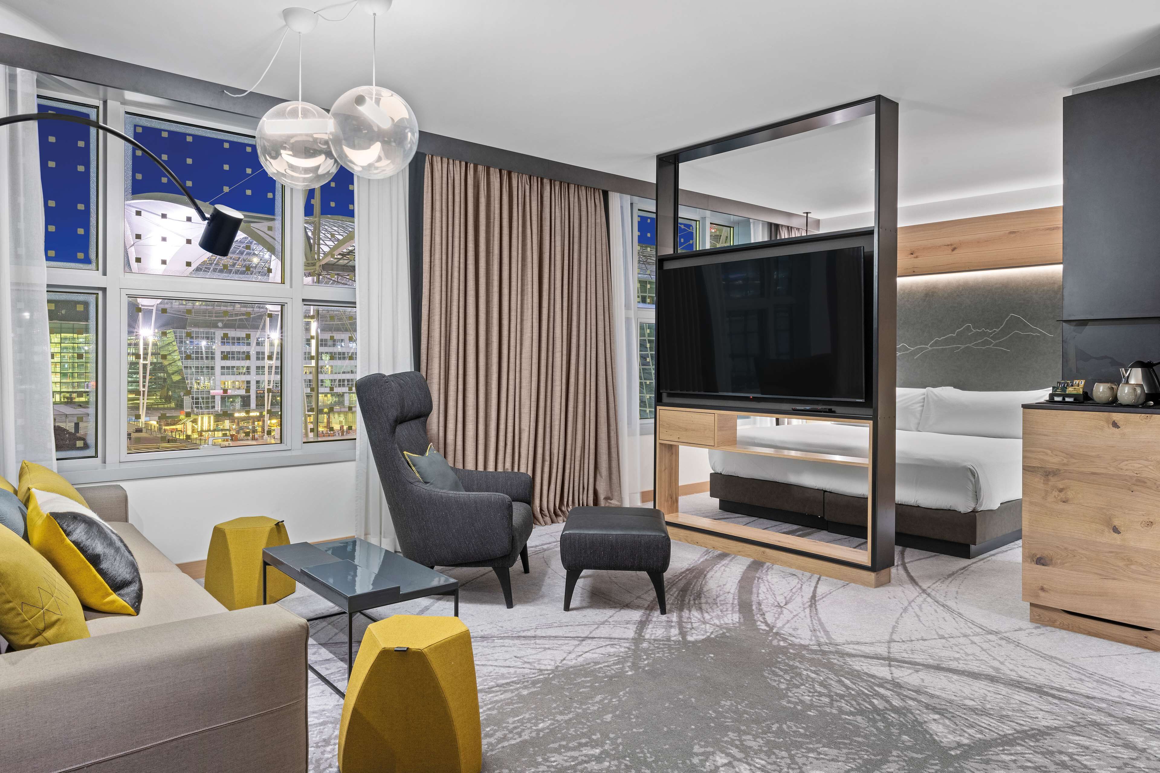 32-inch lcd tv with satellite channels, smart tv