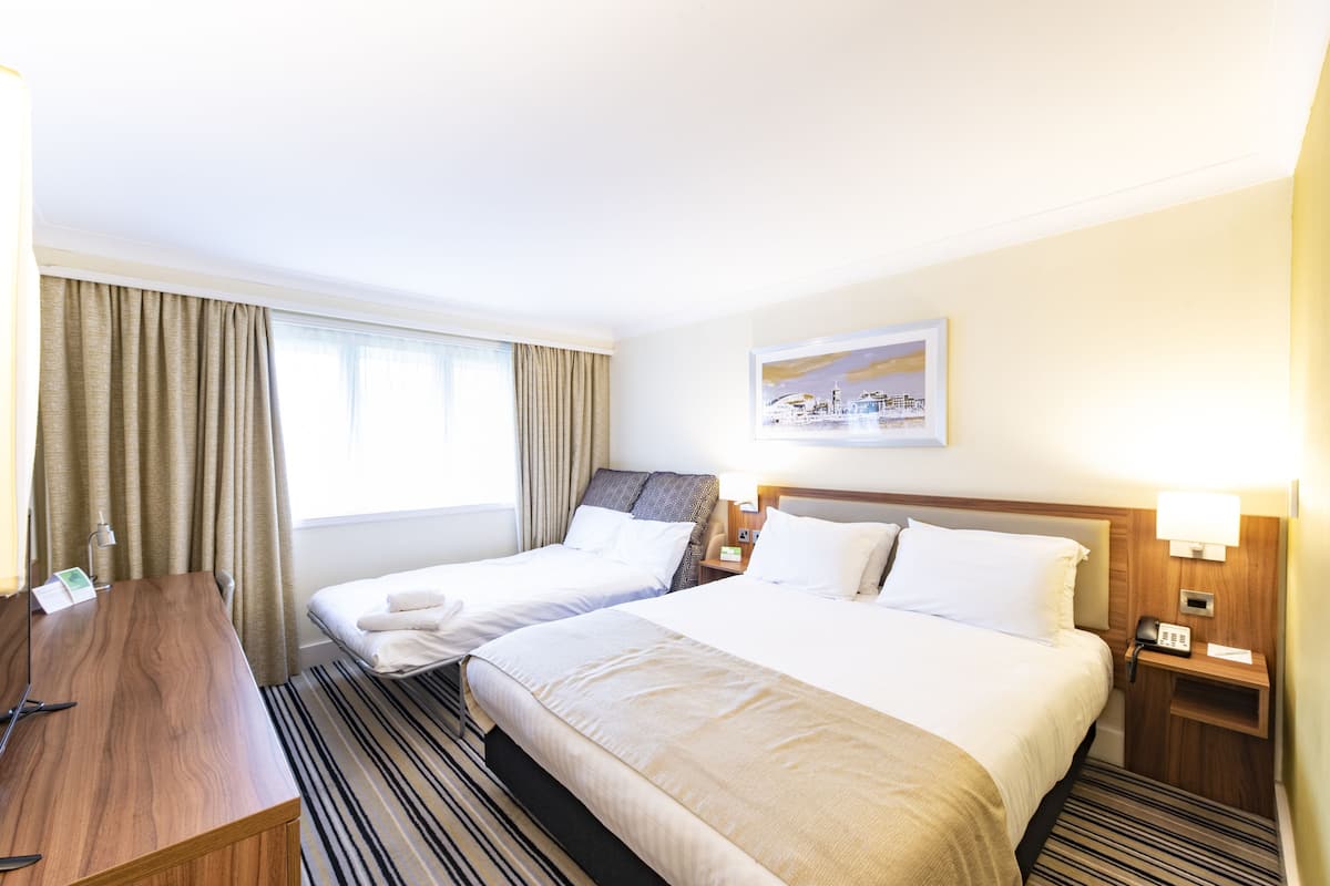 Chambre Standard, 1 lit double et 1 canapé-lit