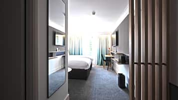 Habitación Premium, 1 cama doble con sofá cama | Escritorio y espacio para trabajar con un portátil