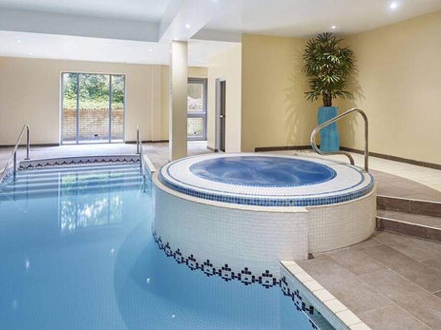 1 treatment room