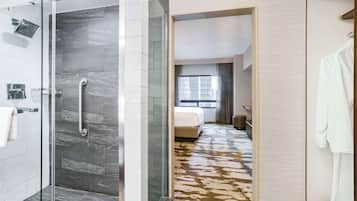 Suite, 1 Bedroom (1 King Bed) | Bathroom shower