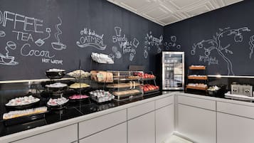 Desayuno para llevar incluido todos los días