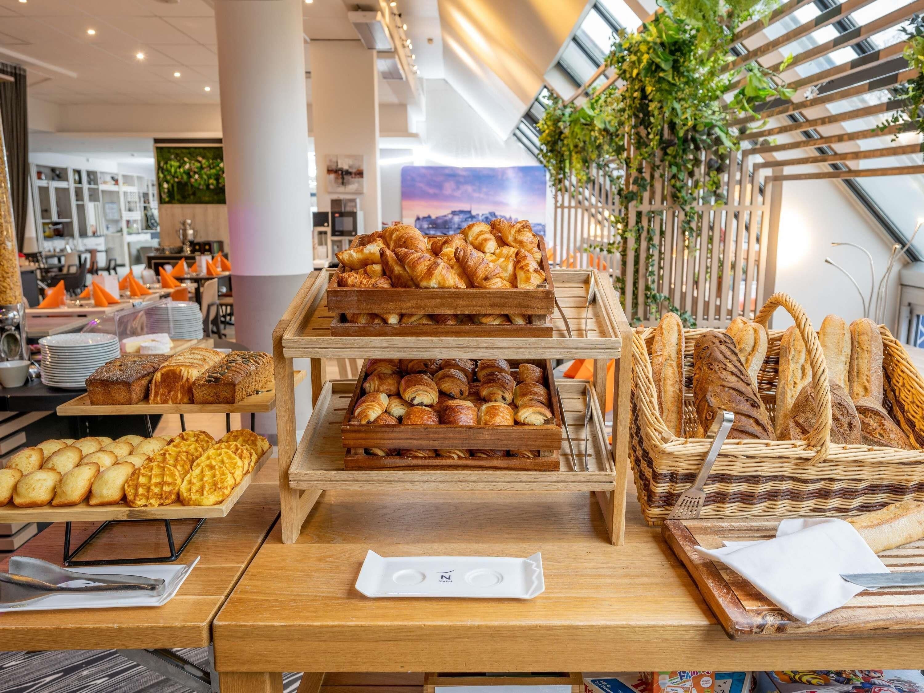 Frühstück, Mittagessen und Abendessen
