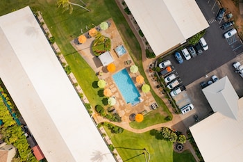 Hotel Exterior at Kauai Shores Hotel
