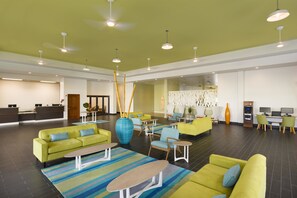 Lobby - Kauai Shores Hotel (Kapaa)